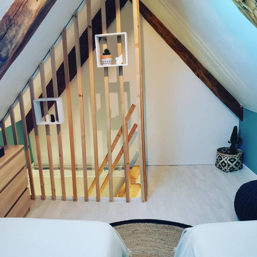 Le Mas De Carrie Bed and Breakfast Parisot  Exteriör bild