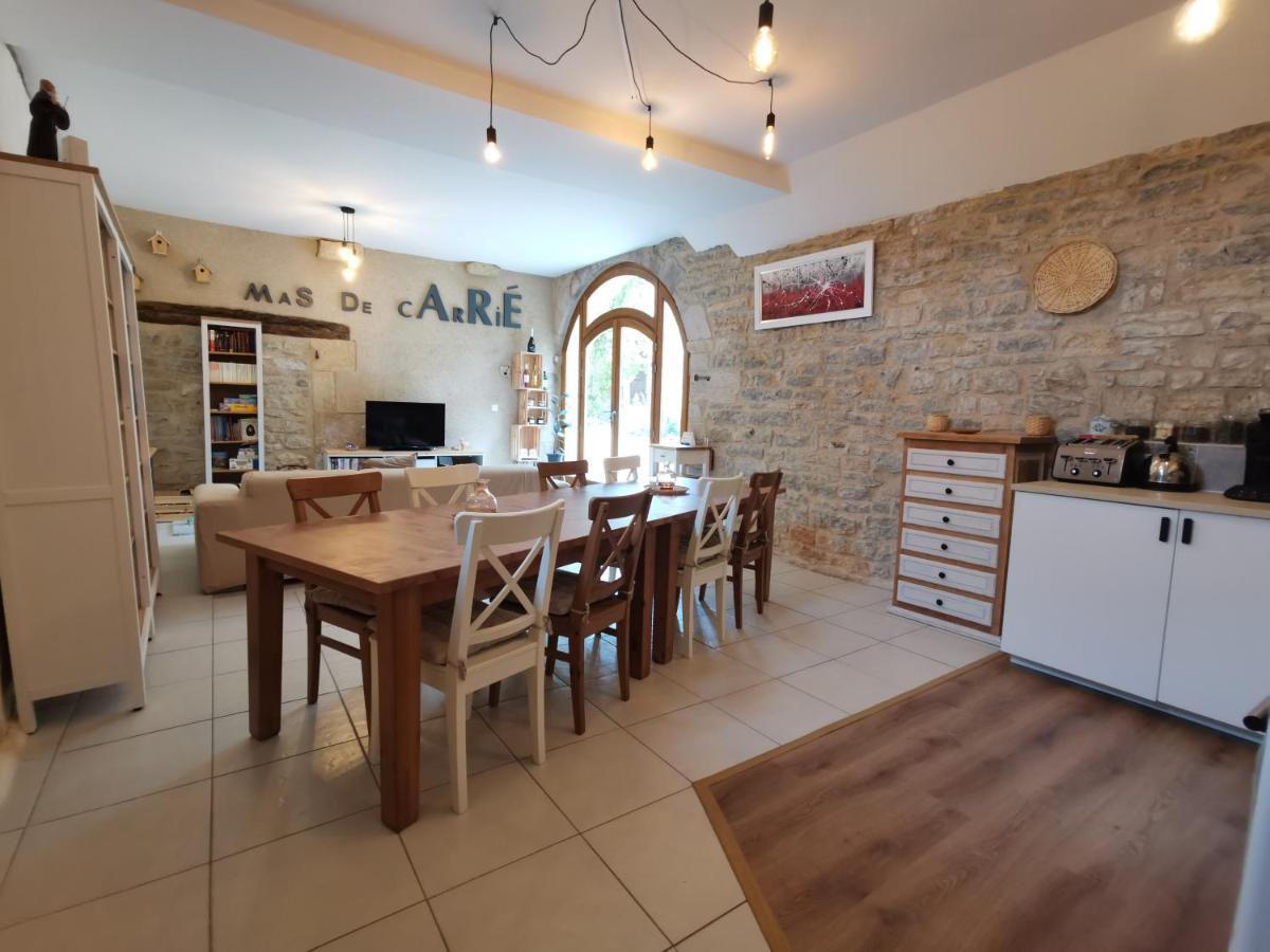 Le Mas De Carrie Bed and Breakfast Parisot  Exteriör bild