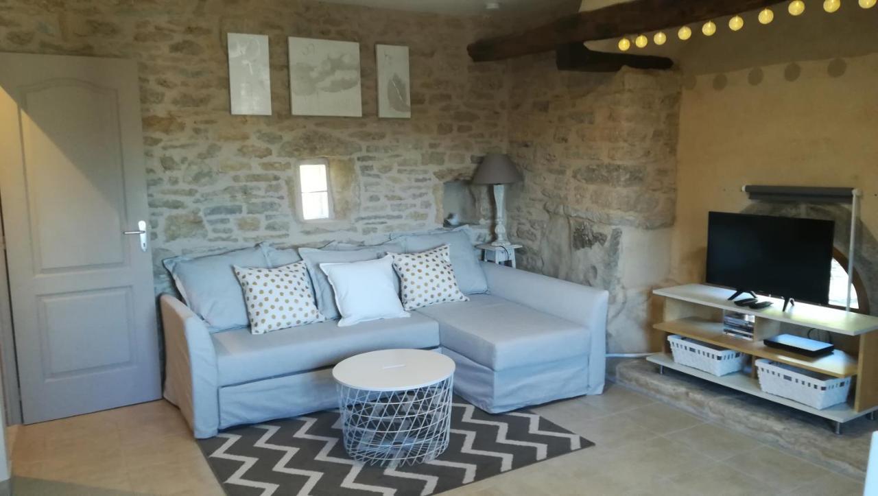 Le Mas De Carrie Bed and Breakfast Parisot  Exteriör bild